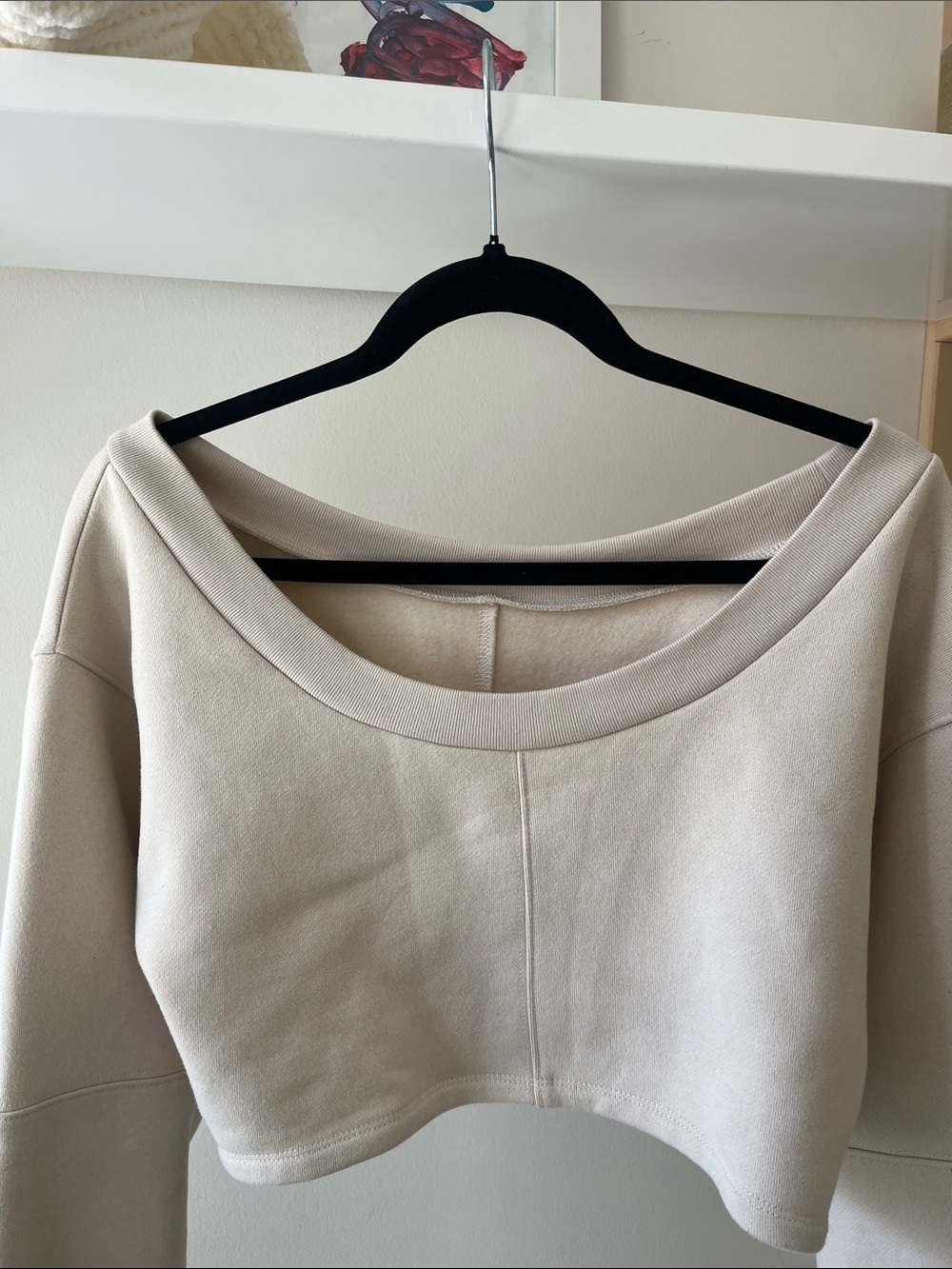 Cropped Sweatshirt in Light Beige - Picture 2 of 3